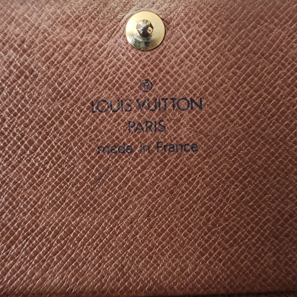 Louis Vuitton Vintage Monogram Porte Monnaie Tresor Bifold Wallet - Picture 3 of 16